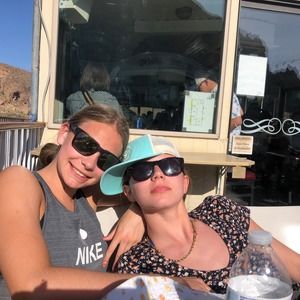 Meet your Posher, Carmen